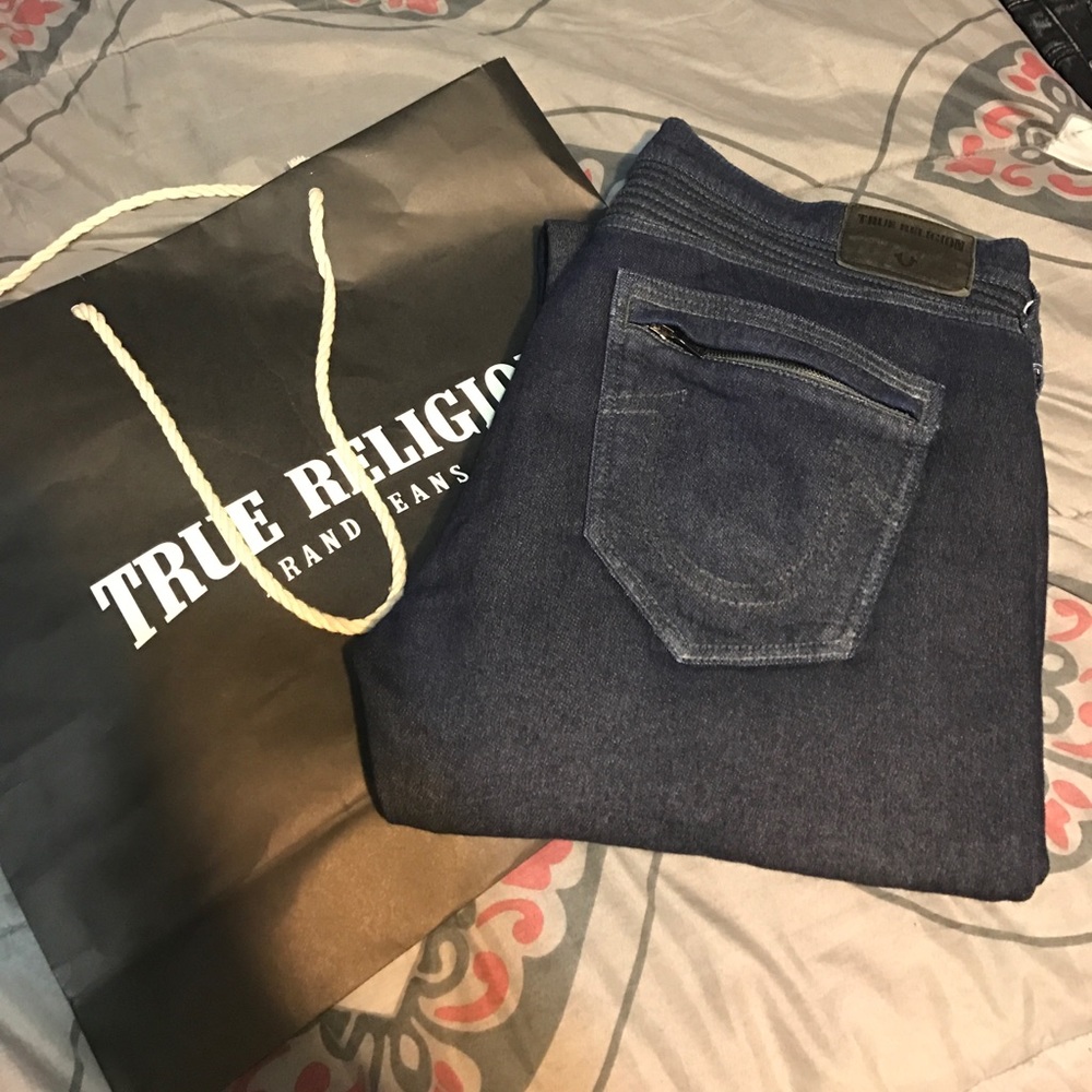 True Religion Moto Jeans Size(33)