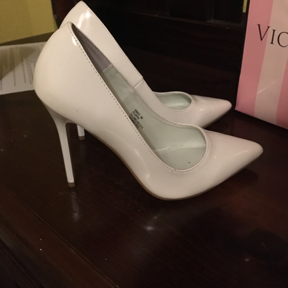 White Pointed Toe Heels