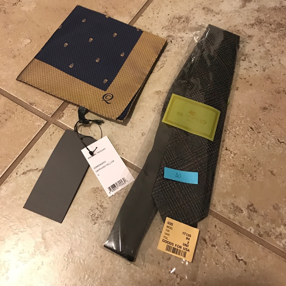 Brand New tie etro and pocket square Alexander Mcq