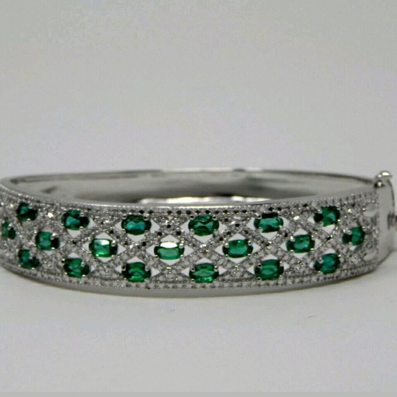 75 off Zales Jewelry Zales Emerald Quartz & Real Diamond Bangle/SALE
