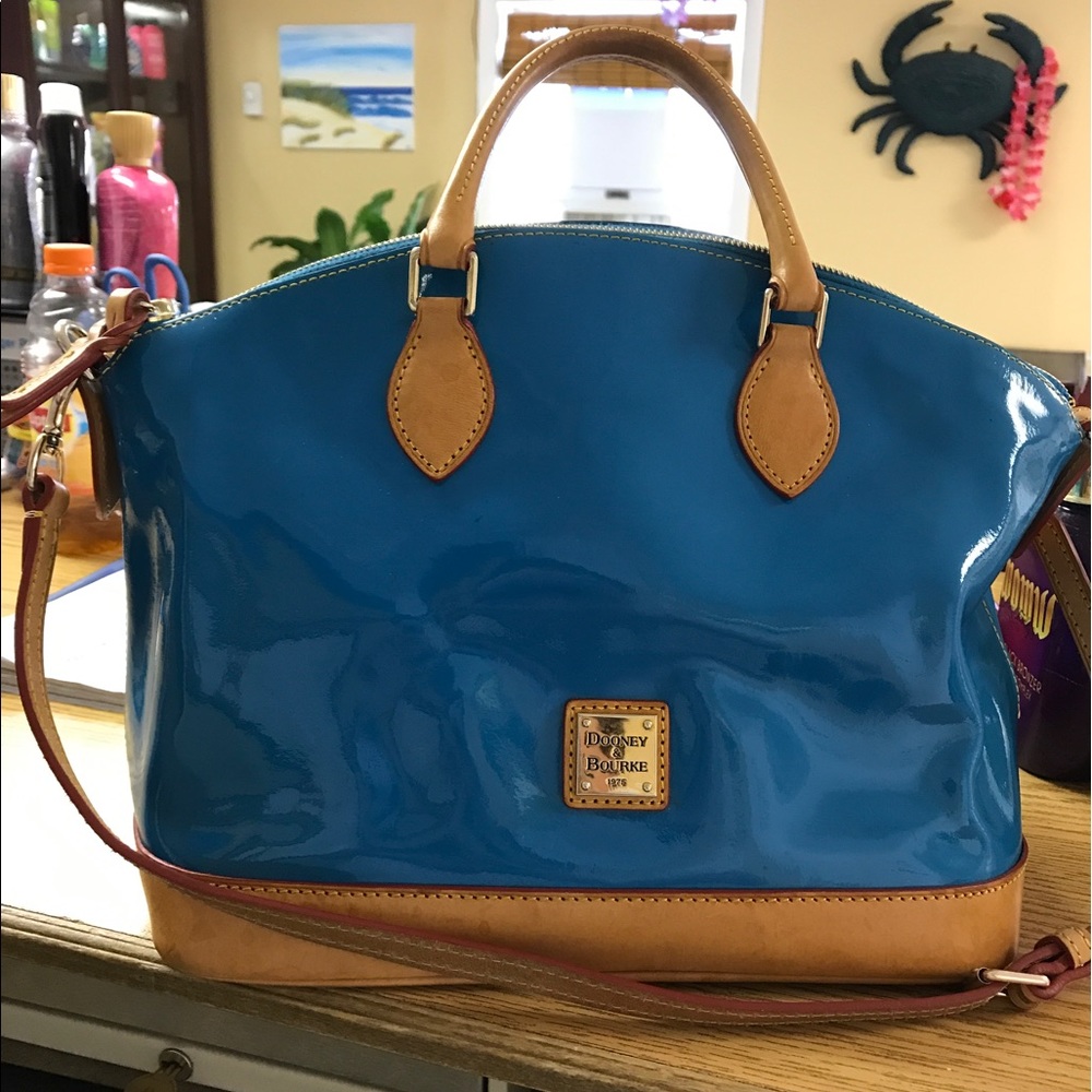 Dooney & Bourke handbag