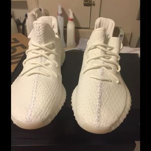 Yeezy Boost 350 V2 white cream