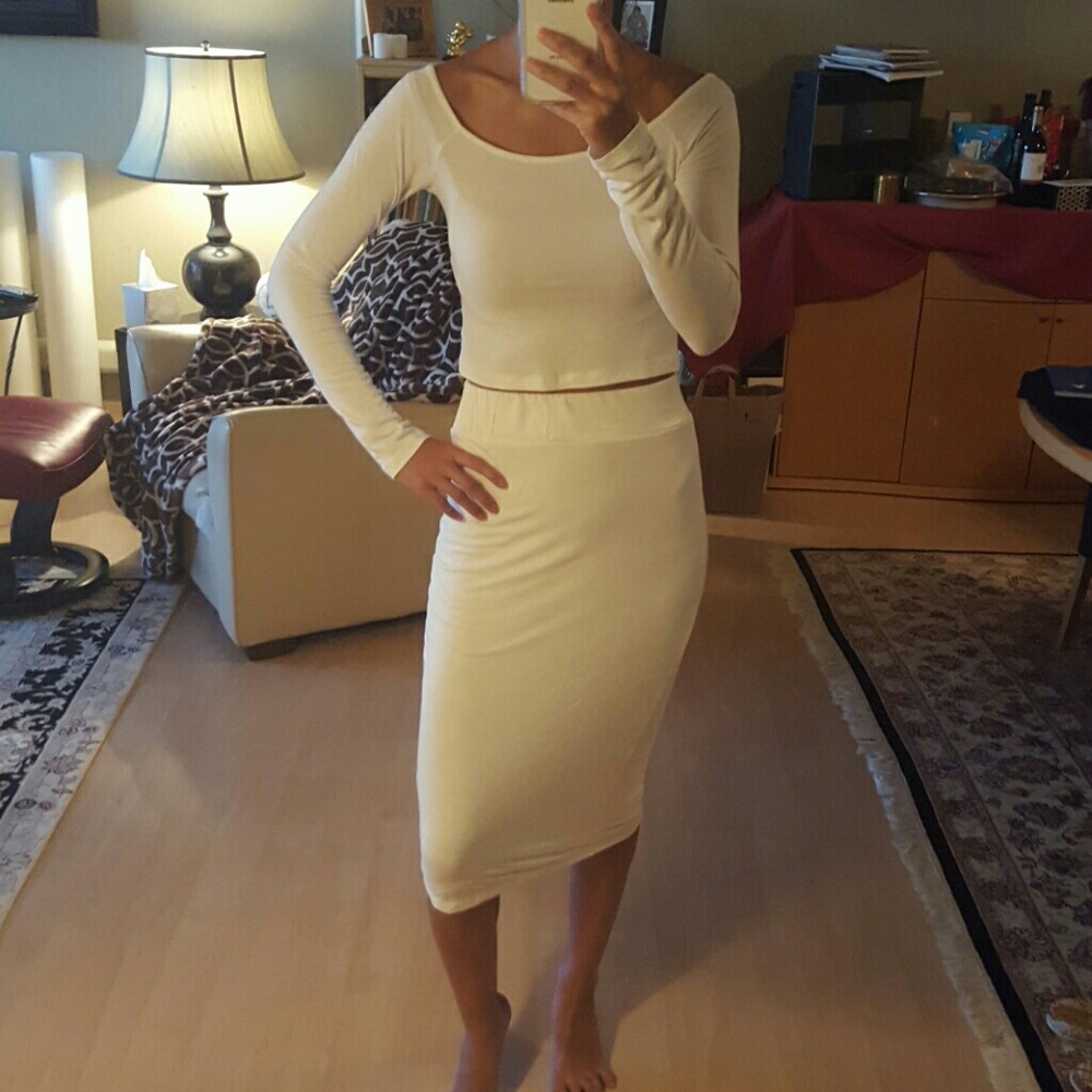 BLQ White Skirt & Top Set