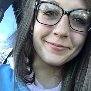 Meet your Posher, Ashlin