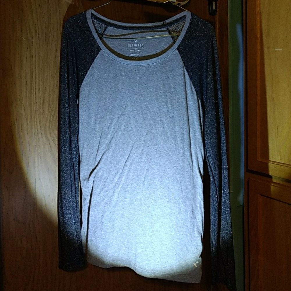 American Eagle Long Sleeve Crew Neck Medium
