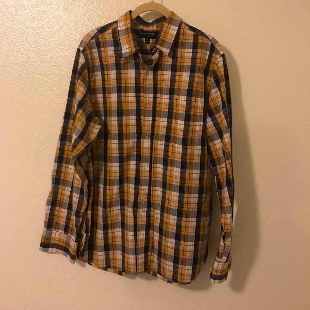 Banana Republic Men's shirt