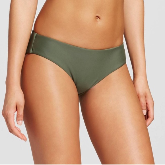 BRAND NEW Wide Side Bikini Bottoms - Picture 1 of 4