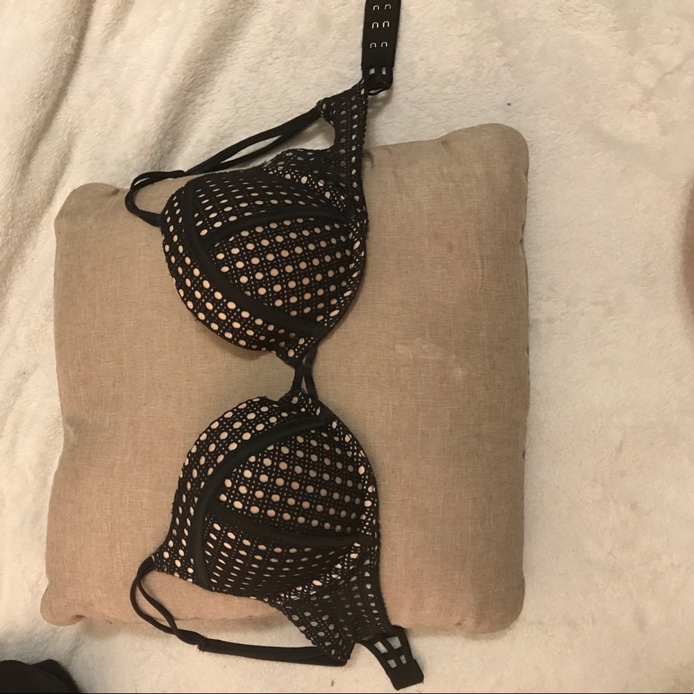 Victoria Secret Very Sexy push up bra