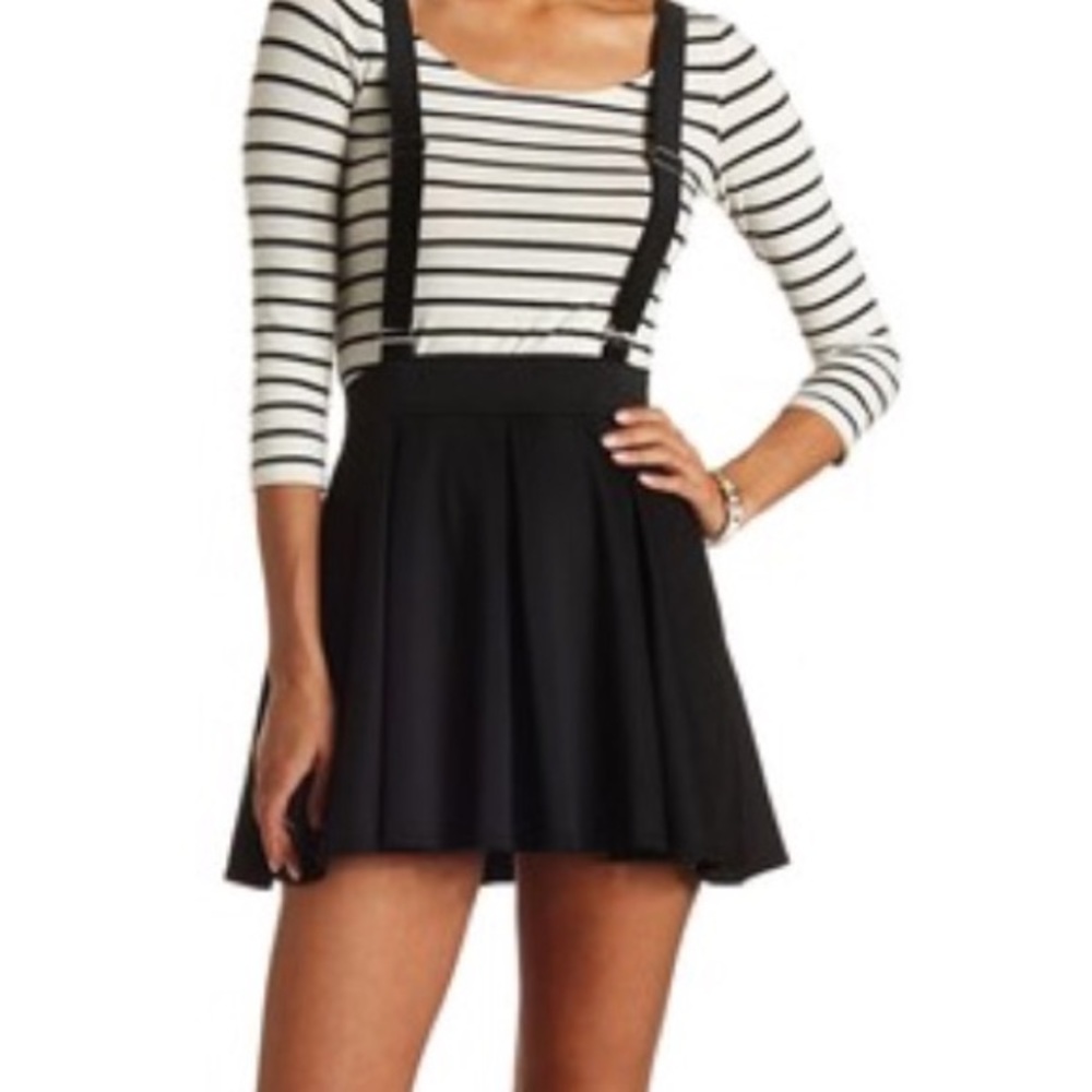CHARLOTTE RUSSE SKATER GIRL SUSPENDER SKIRT