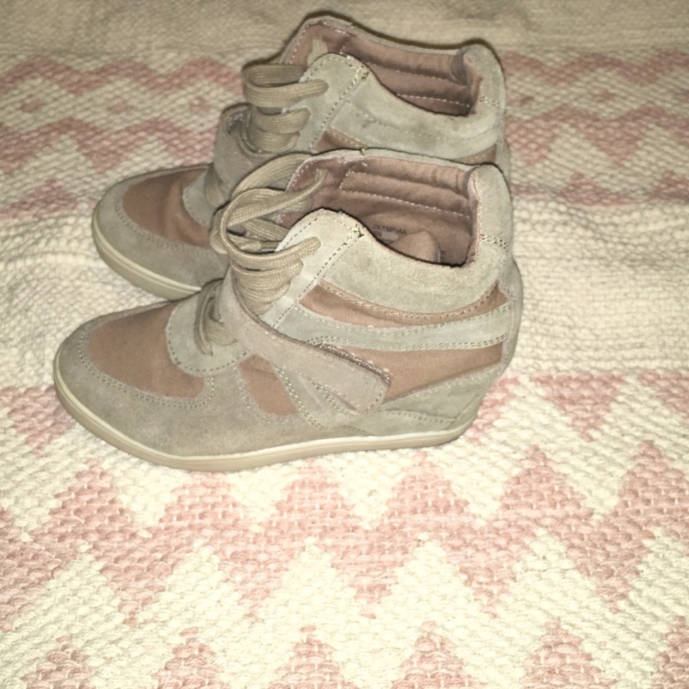 Steve Madden wedge sneakers