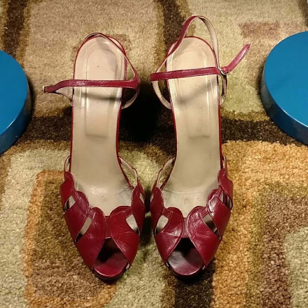 Sexy vintage Garolini heels