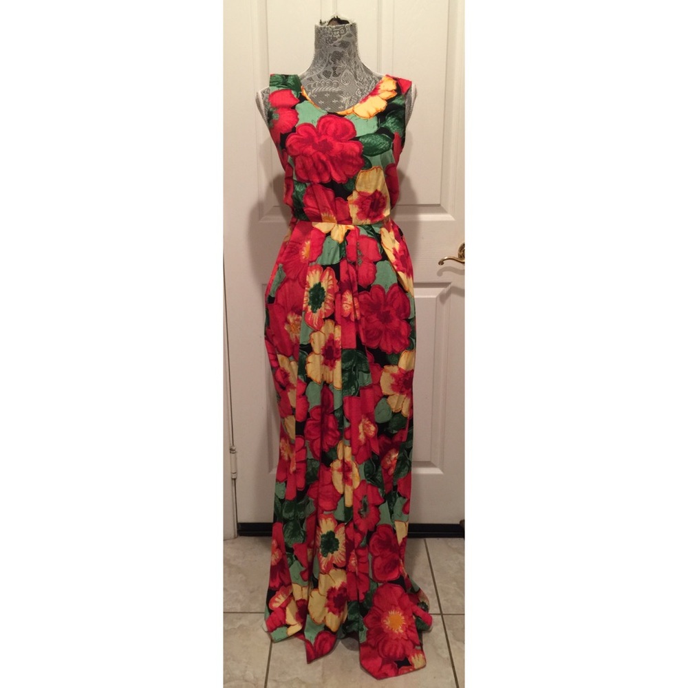 MAXZ HAWAIIAN Dress
