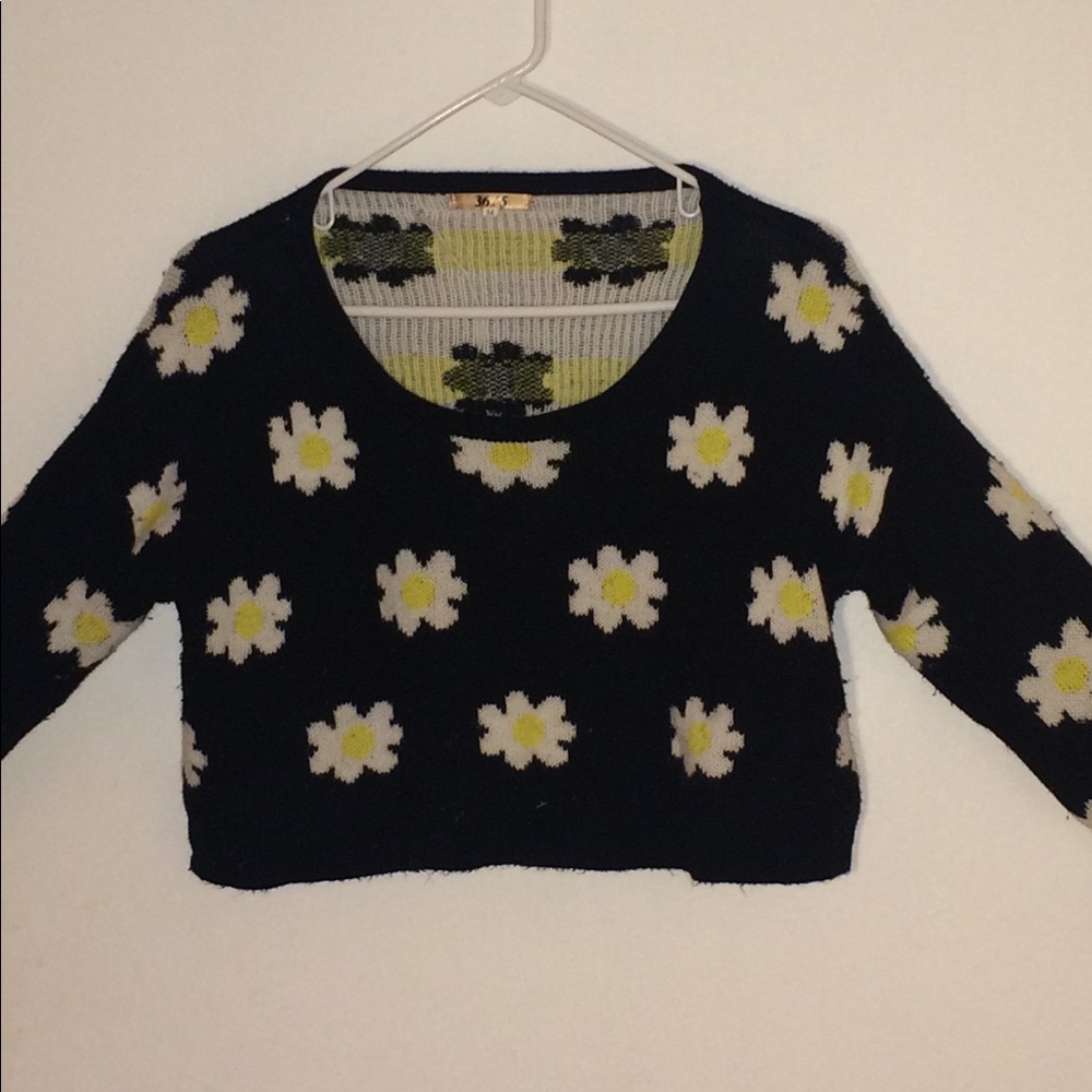 FLORAL CROPPED SWEATER