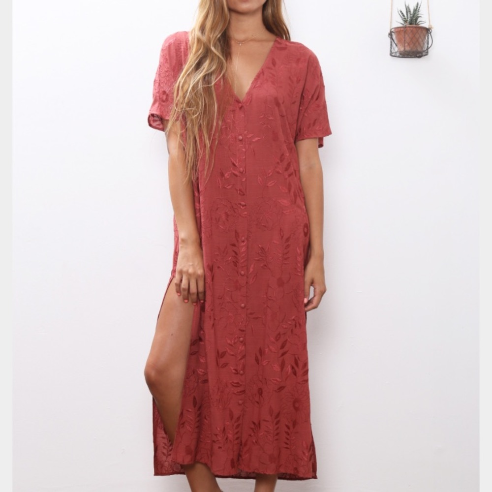 ISO Flynn Skye Hunter Dress in Rust Embroidery 🍒