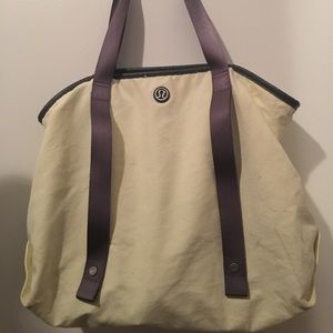 lululemom beach / workout bag