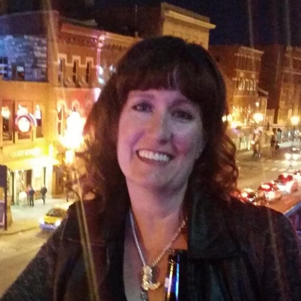 Meet your Posher, Tracy