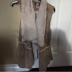 Faux fur/ suede vest
