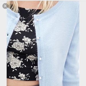 baby blue cardigan w/pearl buttons