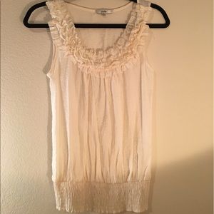 Papaya cream sleeveless Blouse