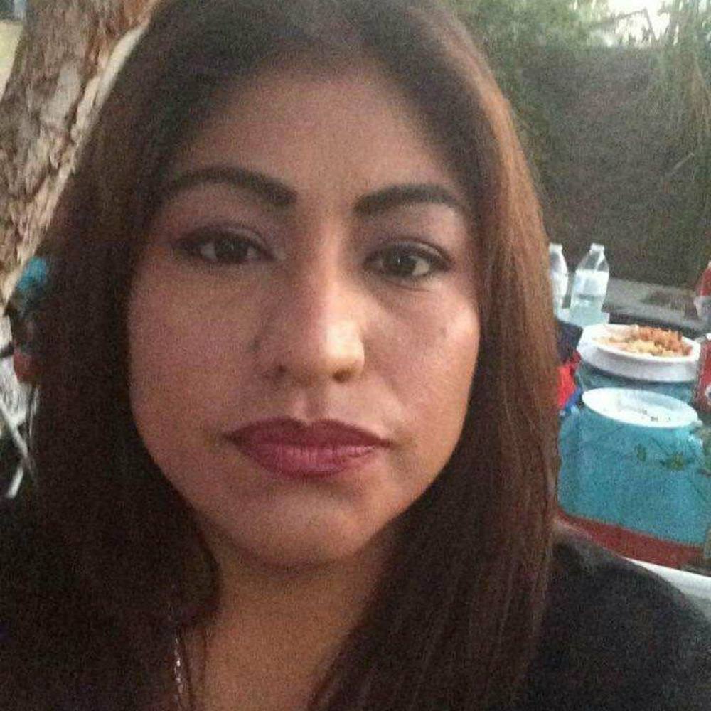 Meet your Posher, Noemi