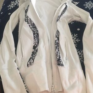 black and white Lululemon zip up, older style, GC