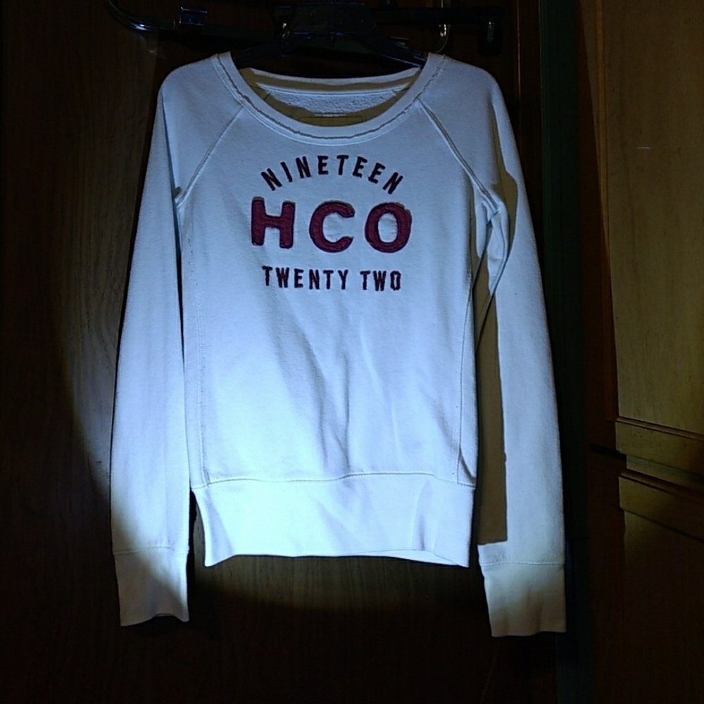 Hollister White Crew Sweater XS