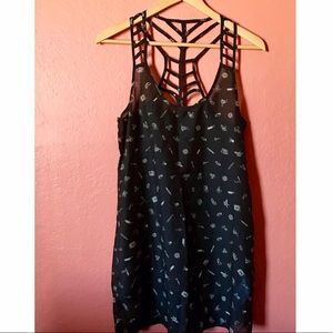 Beach cover up (2 for price of 1).