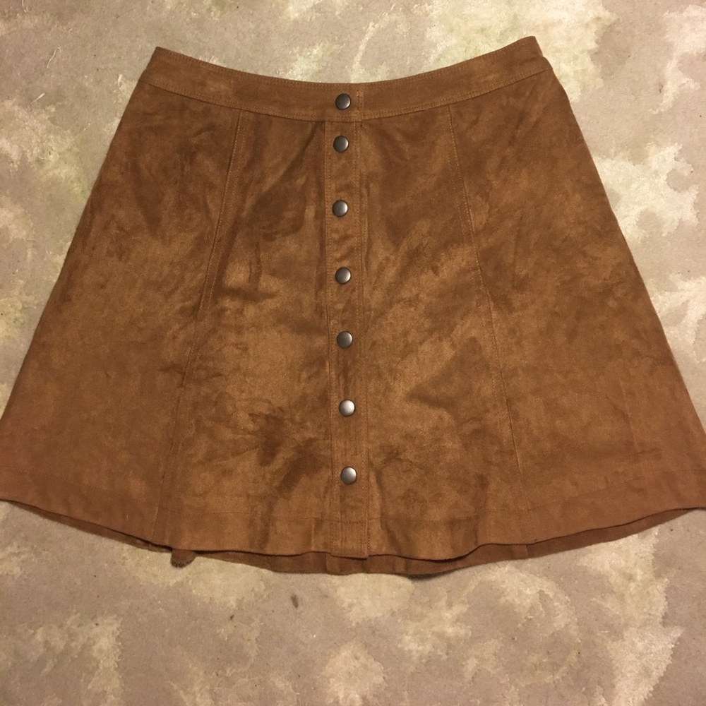 High-Waisted Suede Button up skirt
