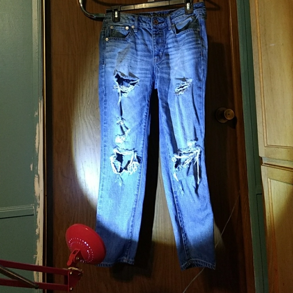 American Eagle Boy Crop Jeans, Factory Made Rips