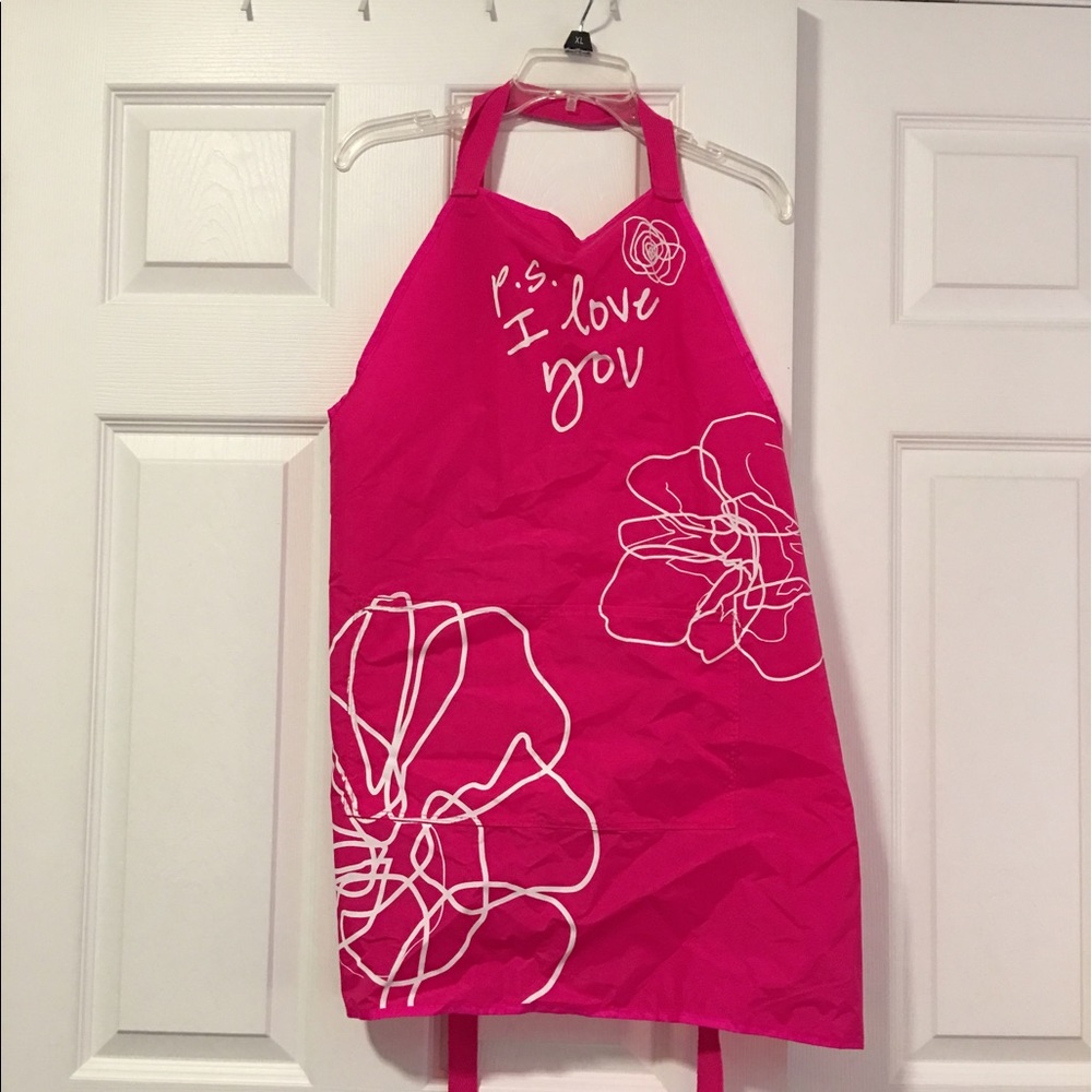 Bath and Body Works apron