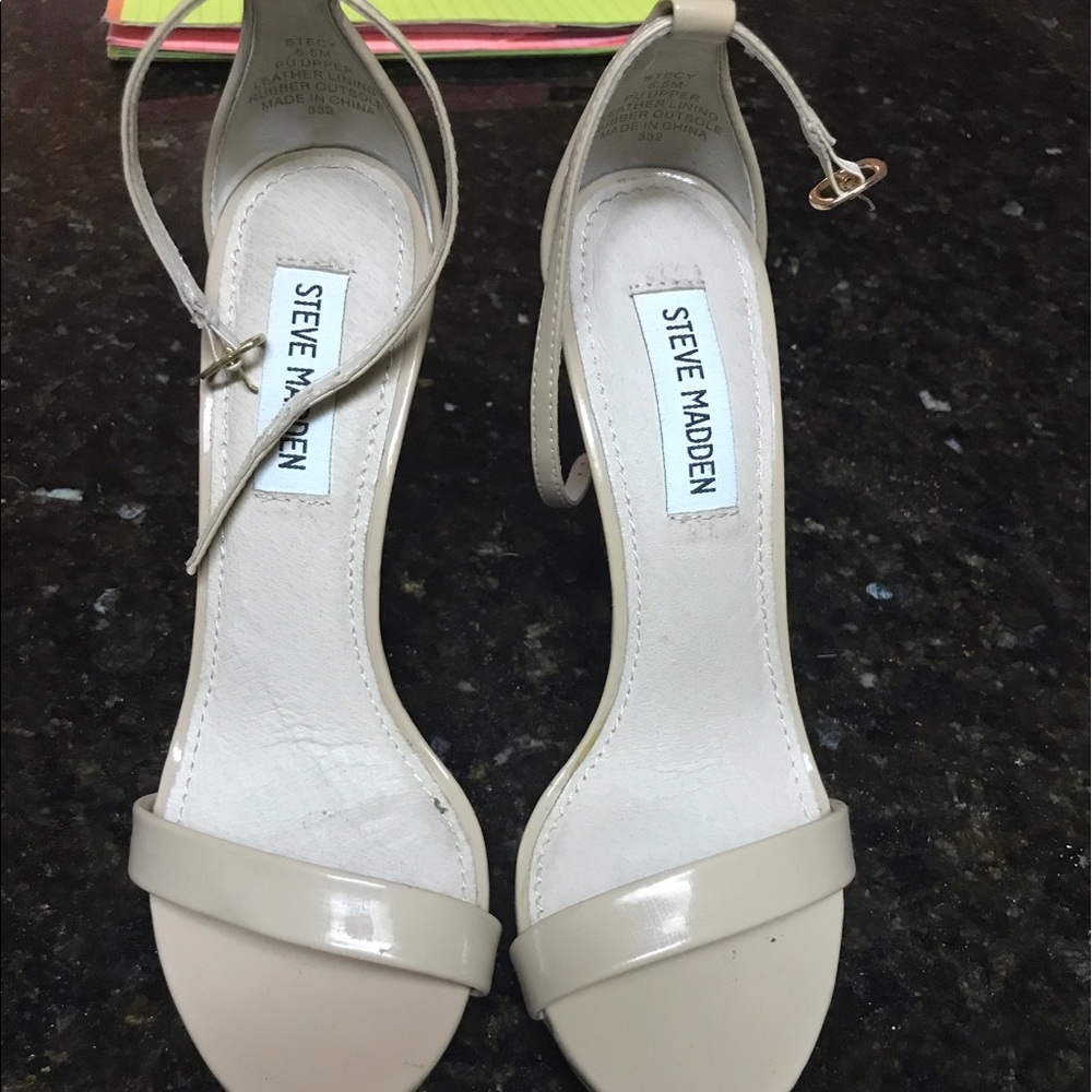 Nude Steve Madden heels