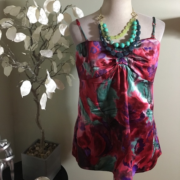 LOFT Tops - LOFT TOP/STRAPLESS