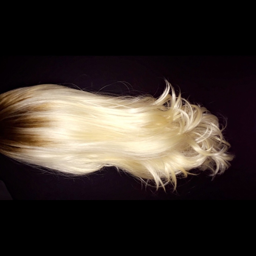 Ombré blond lace front wig