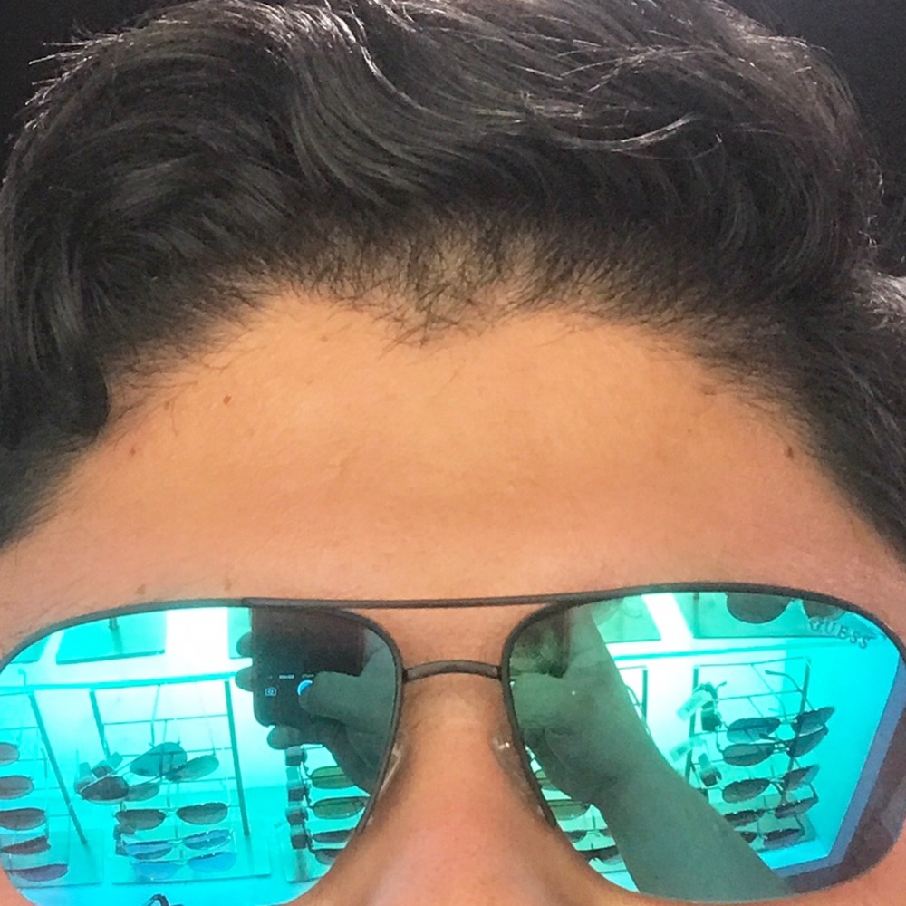 Meet your Posher, Agustin