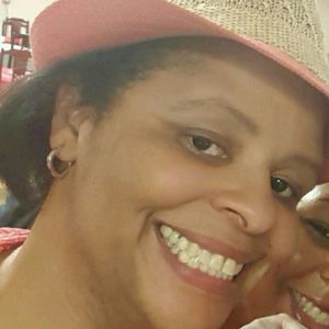 Meet your Posher, Serena