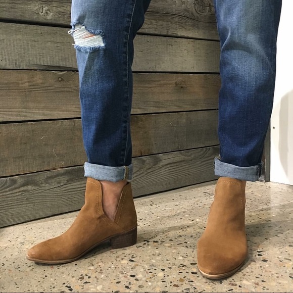 Suede Distressed Split Off V Bootie Bootie - Picture 3 of 6