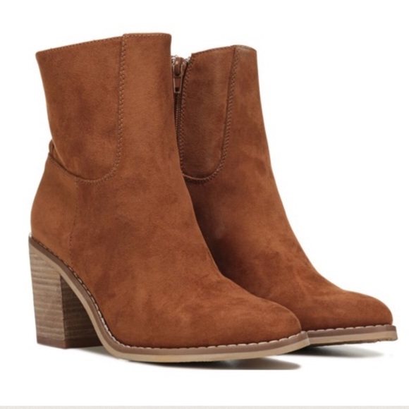 NIB Cognac High Mid Shaft Boot Chunky Heel - Picture 3 of 3