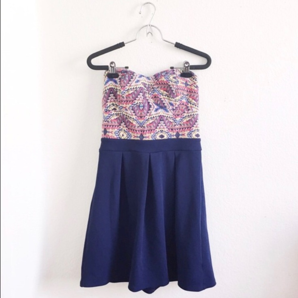 Fun and comfortable strapless dress