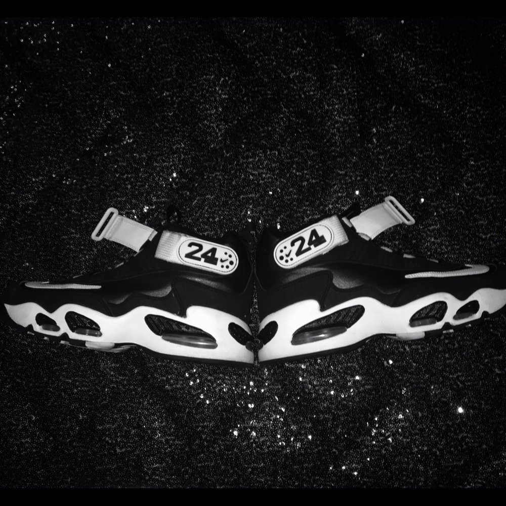 ❤️ NIKE AIR GRIFFEY MAX ONE SNEAKERS