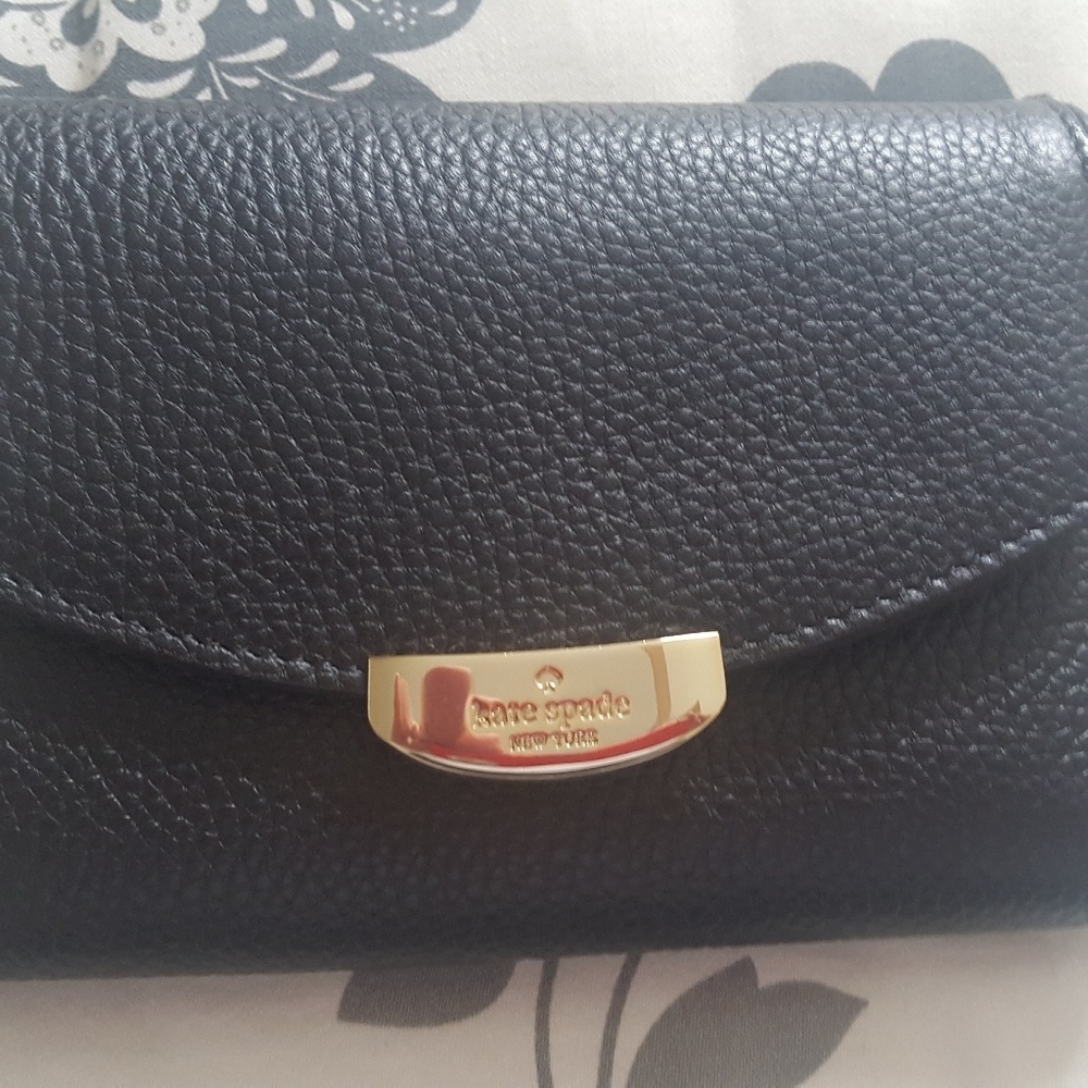 KATE SPADE Black MED TRIFOLD CALLIE WALLET