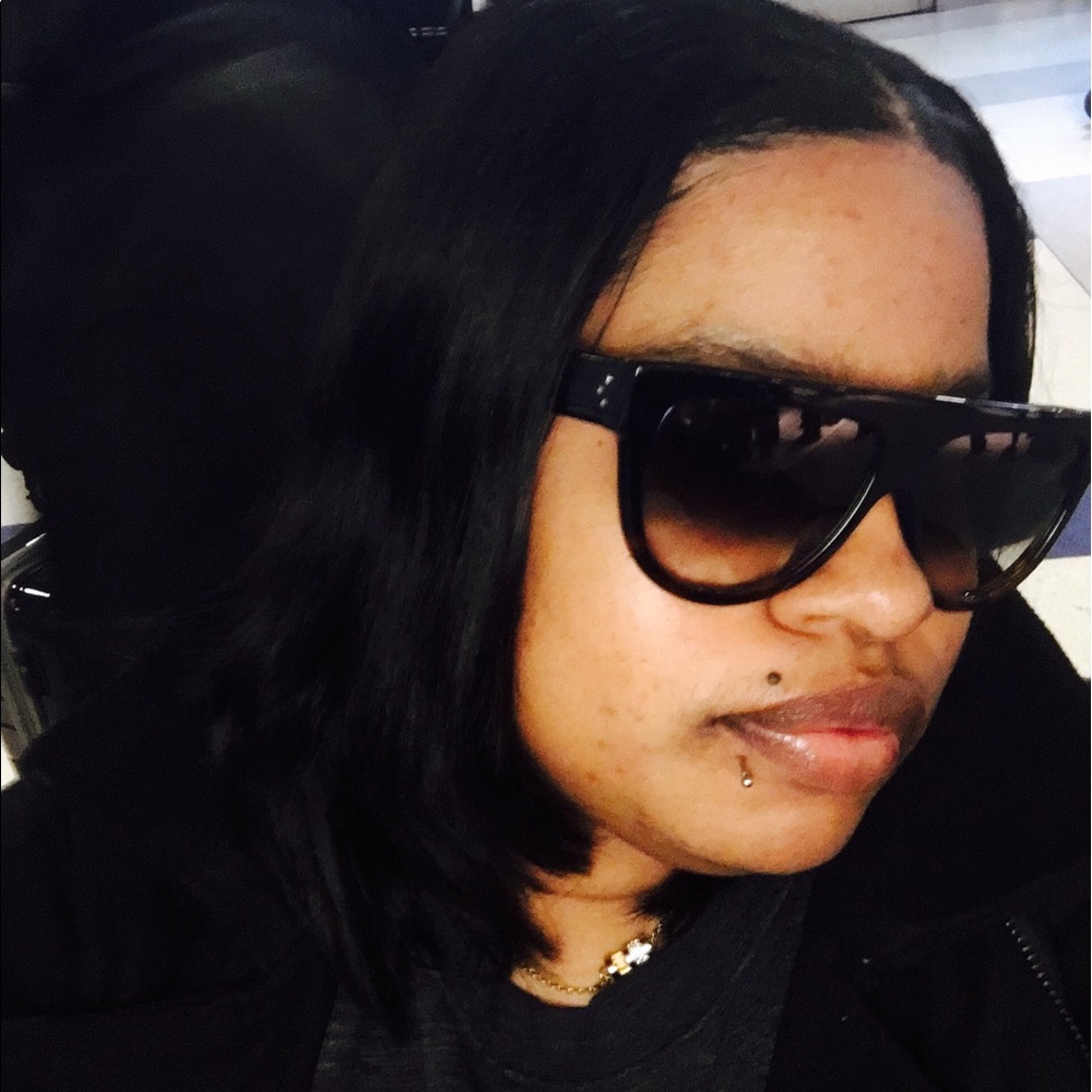 sunglasses - Picture 2 of 3