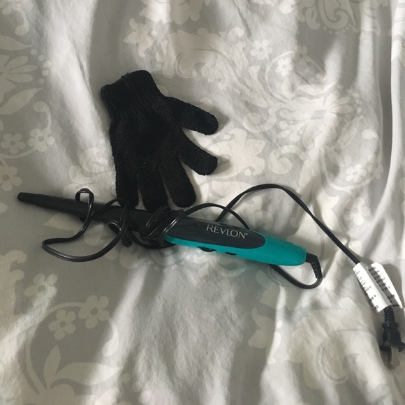 Revlon curling wand - Picture 1 of 1