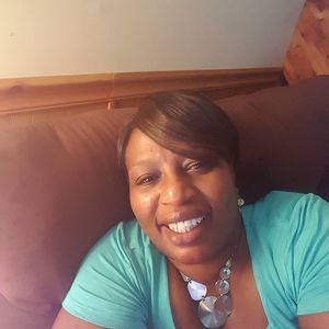 Meet your Posher, Carolyn