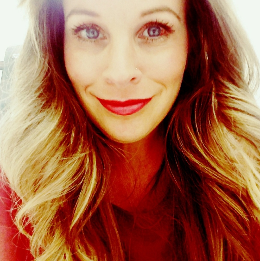 Meet your Posher, Nickie