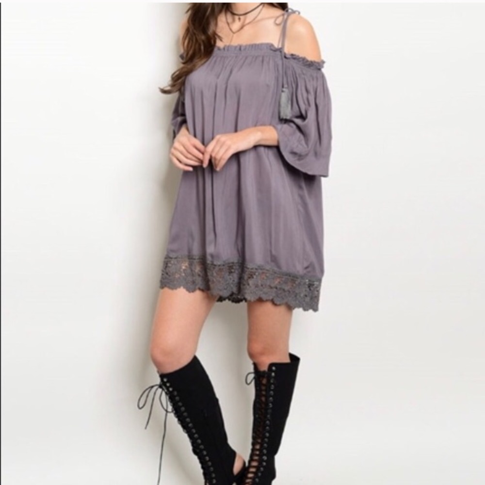 Charcoal Lace Dress👗