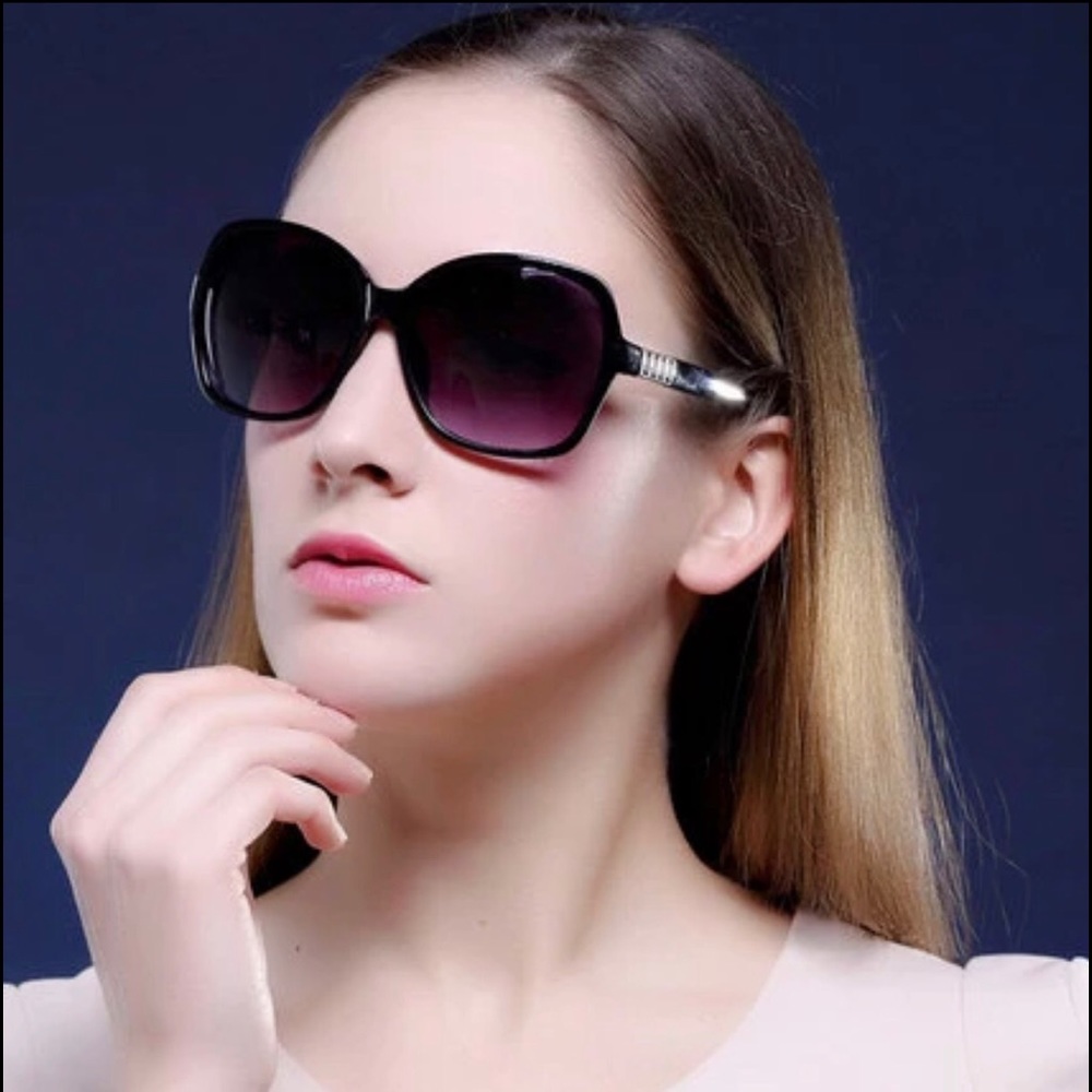 Women Elegant Sunglasses
