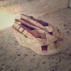 Not Rated animal print wedges size 7.5