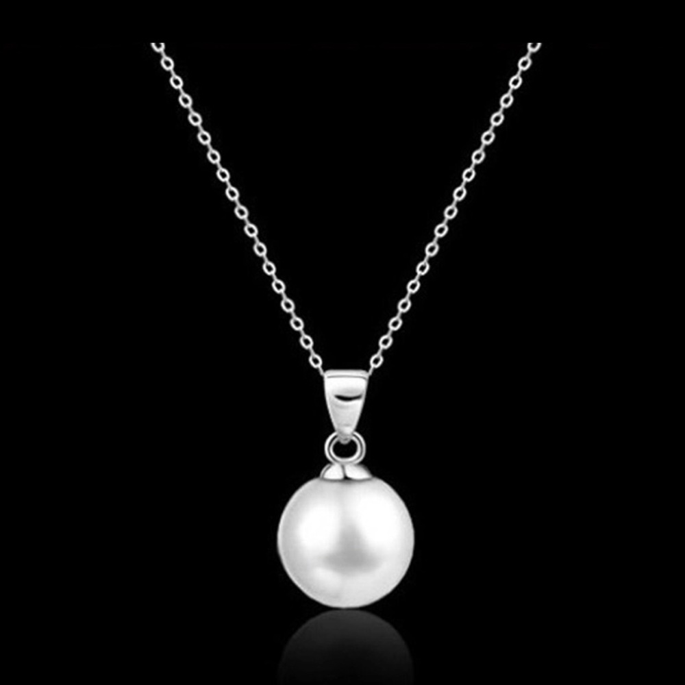 Cute Imitation Pearl Necklace