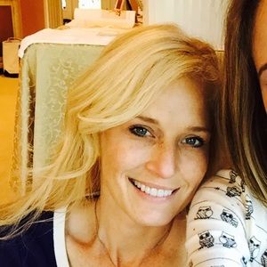 Meet your Posher, Lauray