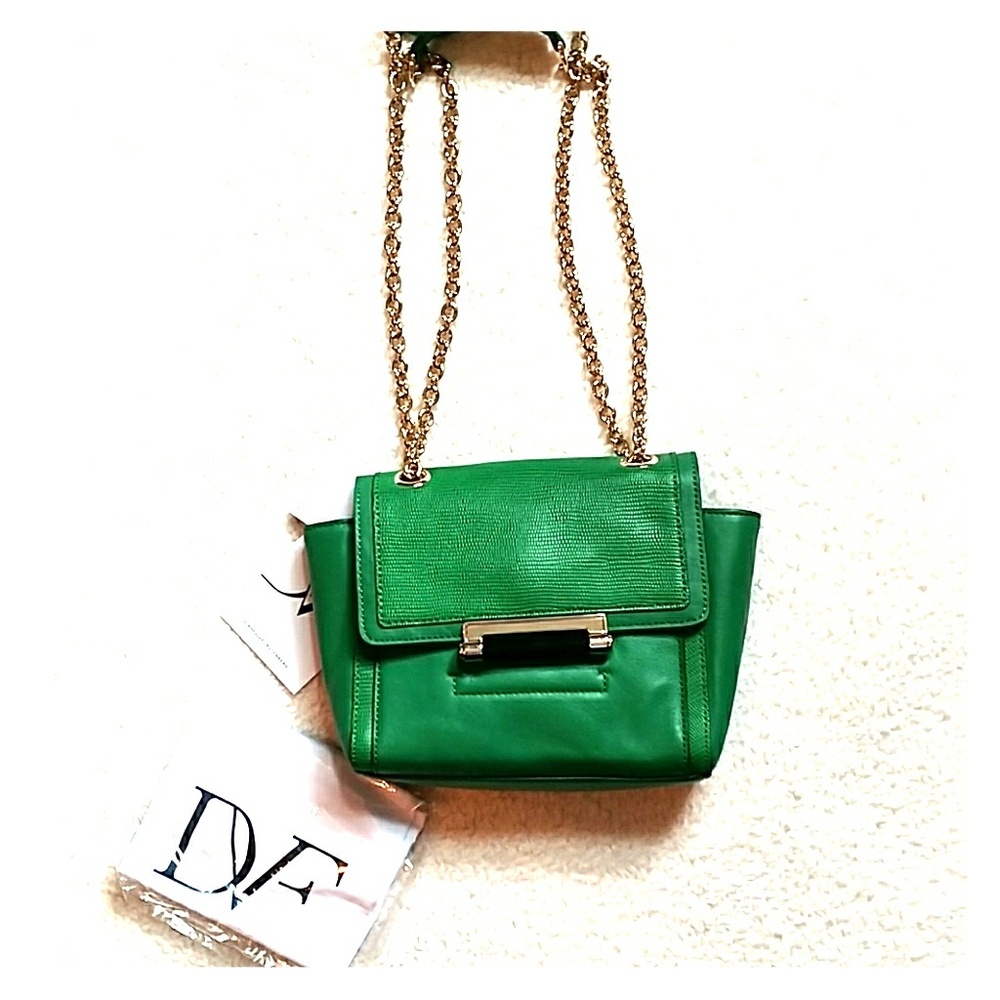 DVF NWT mini chain Emerald green lizard purse